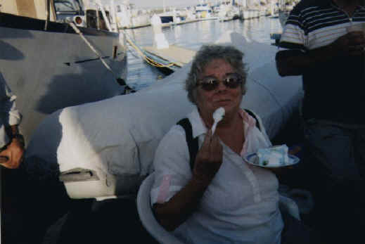 tudi.jpg (49665 bytes)