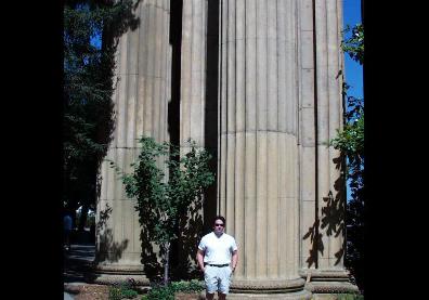 sb980010.jpg (21726 bytes)