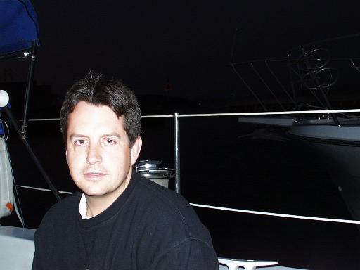 sb980039.jpg (19909 bytes)