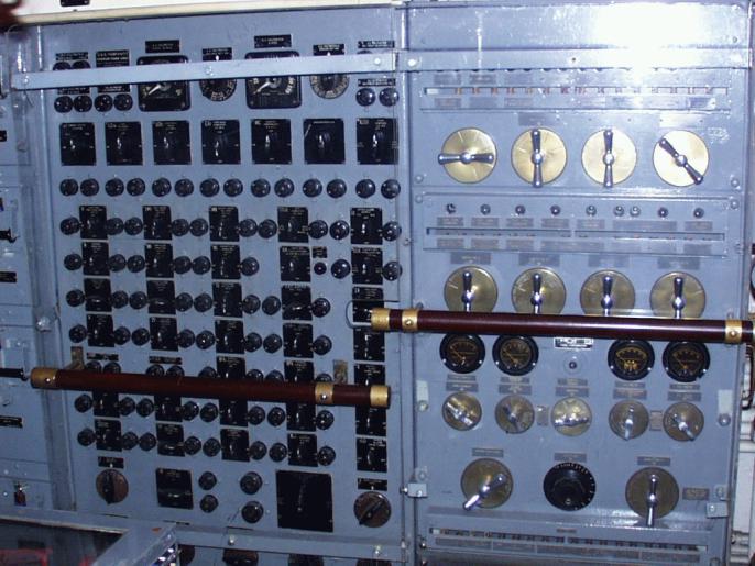 pam070.jpg (70278 bytes)