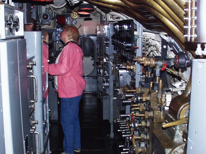 pam078.jpg (71860 bytes)